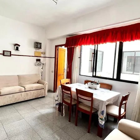Central, Quiet And Comfortable Room, Breakfast * Las Palmas de Gran Canaria