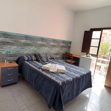 Central, Quiet And Comfortable Room, Breakfast Appartamento *